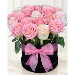 Pink Happy Roses / Arrangement