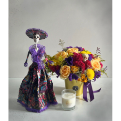 La Flaca with flowers